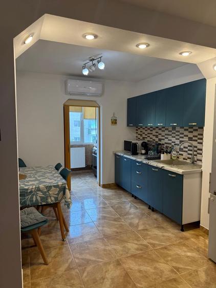 Inchiriez apartament cu 2 camere. - 2