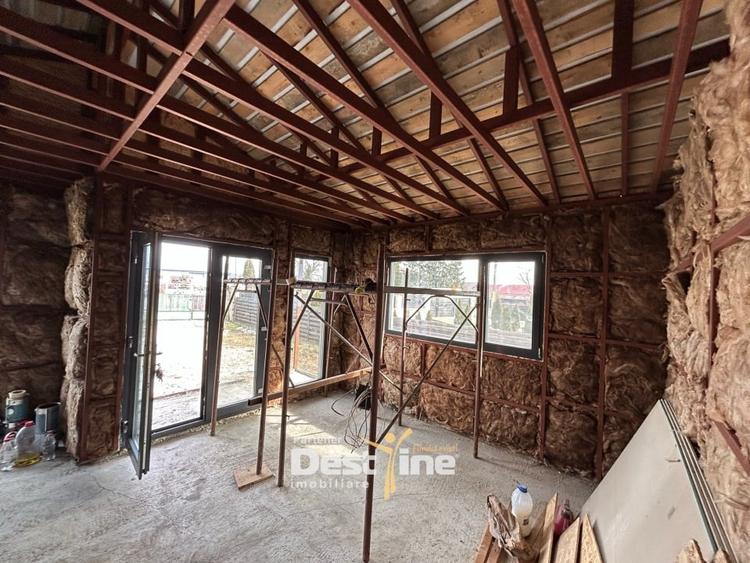 Casa Girov 100mp 56.000€ 560mp Teren - 14