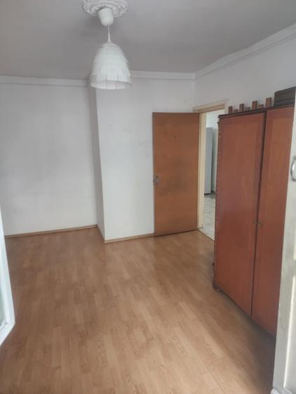 Apartament 3 camere mall Vitan centrala proprie - 2