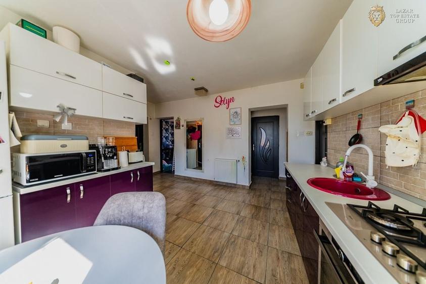 Apartament 3 camere de vanzare in Vladimirescu - 5