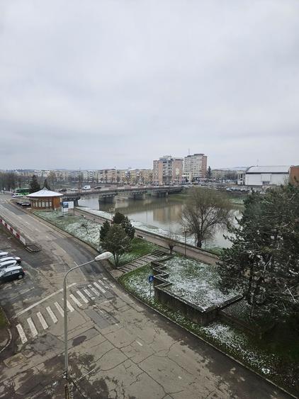 Apartament 2 camere decomandat, zona centrala - 5