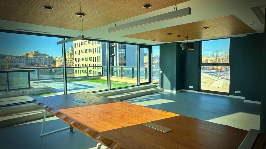 Cladire de birouri de vanzare INCHIRIATA total - Unirii - 1