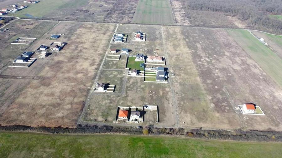 Terenuri Mosnita, Padurea Bistra, cu utilitati: 80euro/mp+TVA - 3