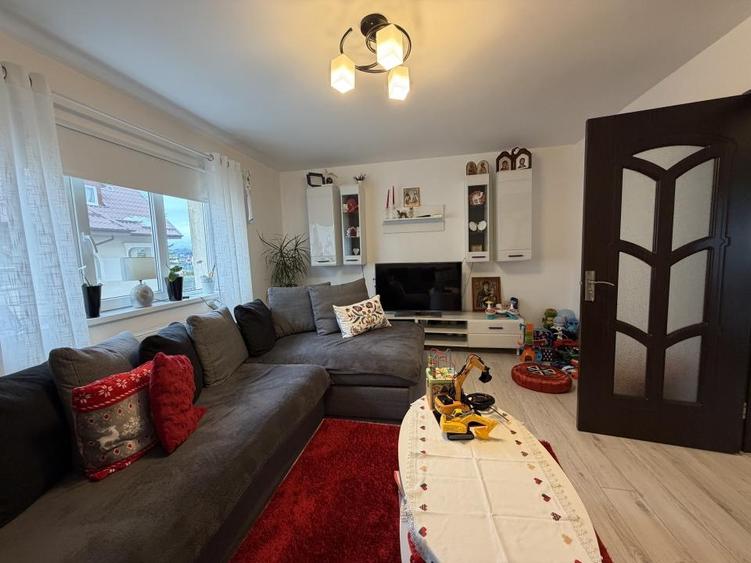 Vila /Casa cu potential in Faget ,510 mp utili - 12