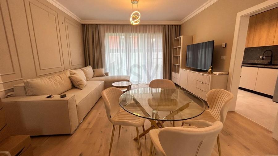 Casă individuală cu 3 camere cu Teren 150 Mp în Pipera