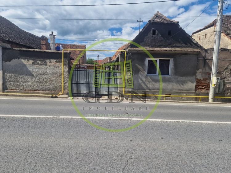 Casa cu 3 camere de vanzare - Apoldu De Sus - 1