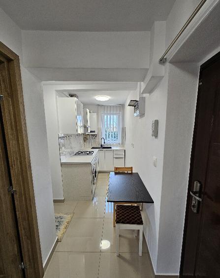 Inchiriez apartament Medias, Gloria, total renovat si utilat - 2