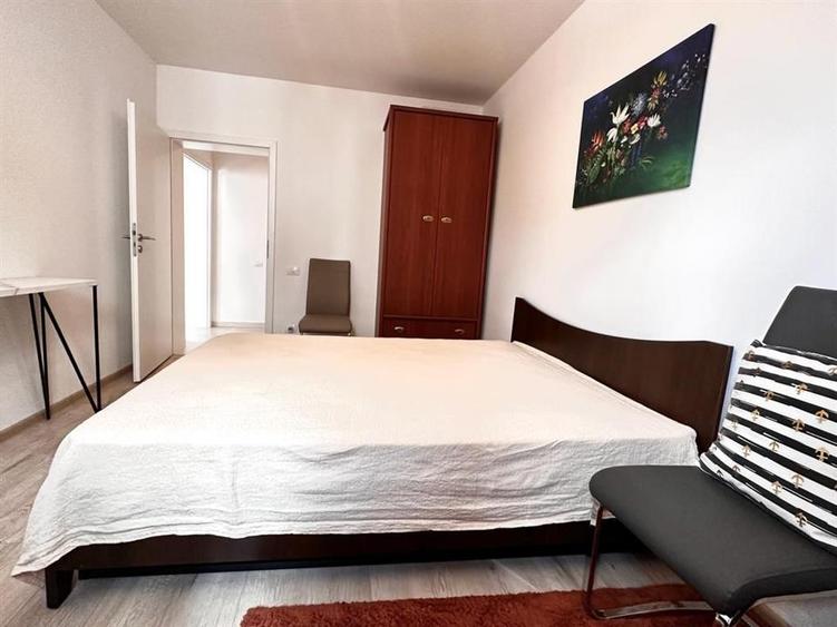 Apartament cu 3 camere de inchiriat, Brasov - 3