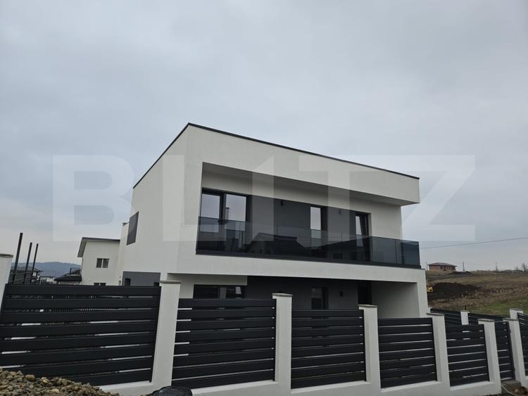 Casa individuala 4 camere, 132 mp, zona Miroslava - 1