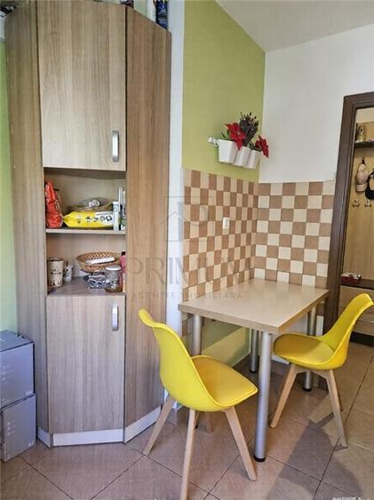 GHEORGHE LAZAR - 3 CAM - ETJ.2 - BOXA - CENTRALA - ZONA EXCELENTA - 6