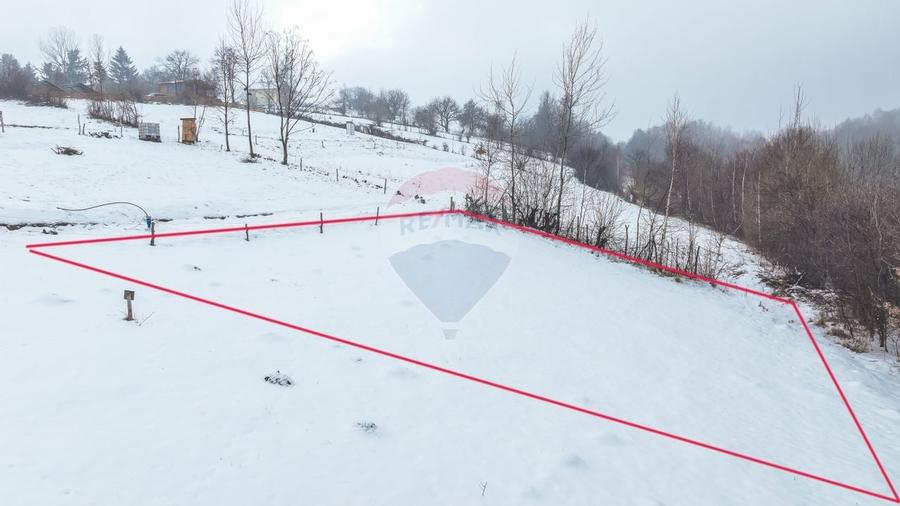 Teren 500 mp între Perdeluț și Tohanul Nou - 13