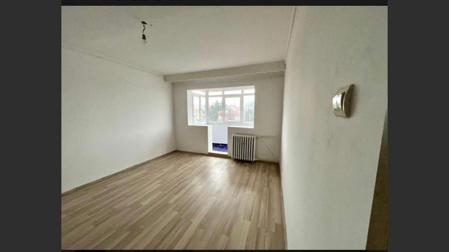 Apartament 3 camere semidecomandat , Zona Cascada - 3