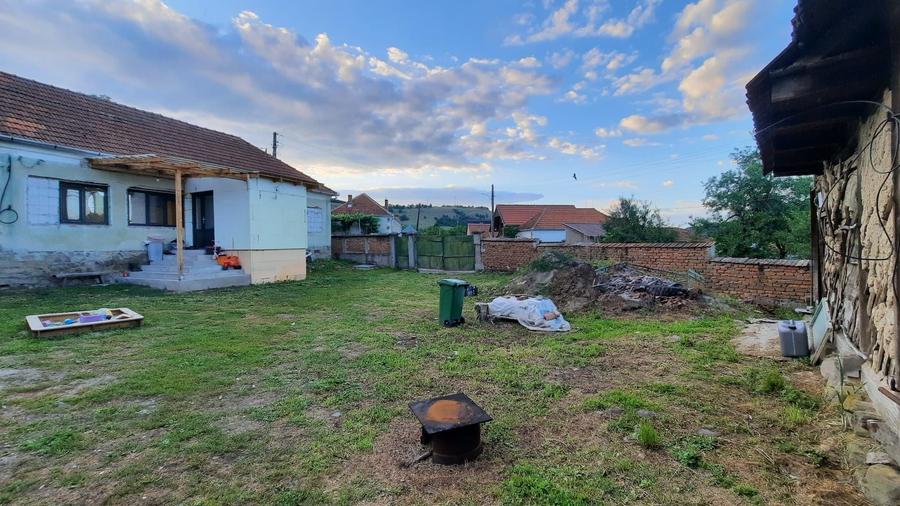 Casa la cheie in Mihaiesti com. Dobra - 7