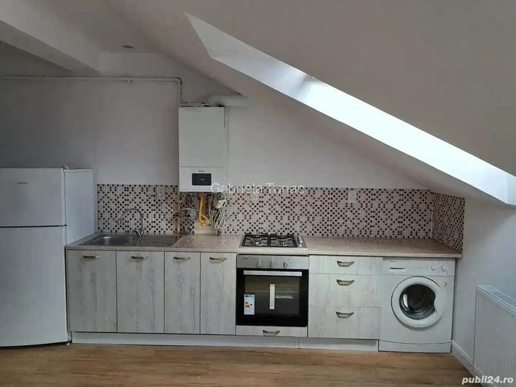 Apartament la mansarda 39,5m2 langa podul Ira Marasti
