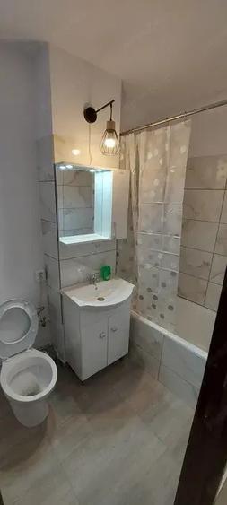 Inchiriez garsoniera - ap.1 camera f.mare termen lung - 2