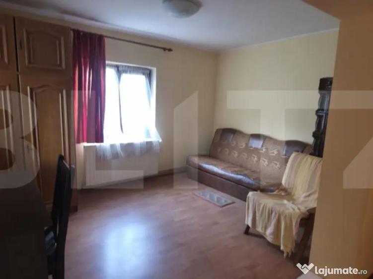 Casa cu 3 camere, curte verde si spatioasa - 18