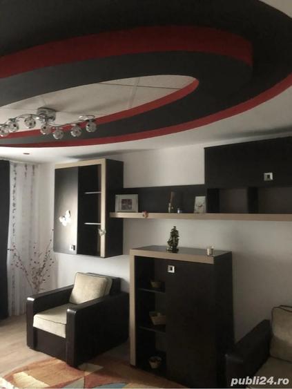 Vand apartament cu 3 camere etaj 2, decomandat, situat in Rovinari - 1