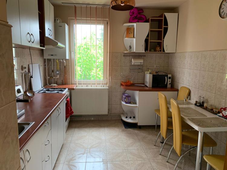 Apartament decomandat, 2 camere, de inchiriat - 3