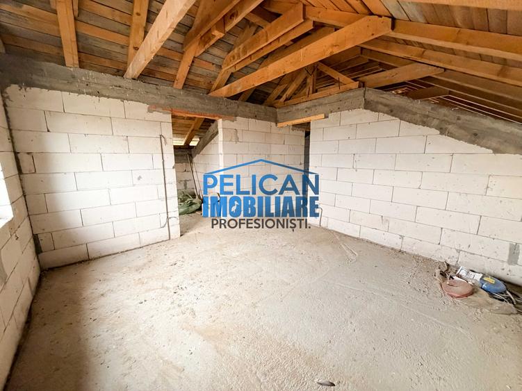 Casă individuală cu 4 camere cu Teren 500 Mp în Malcoci