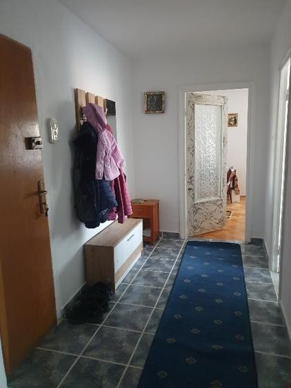 Apartament 2 camere 55 mp + 2 balcoane | Zona Bucovina | Proprietar | 400 € - 7