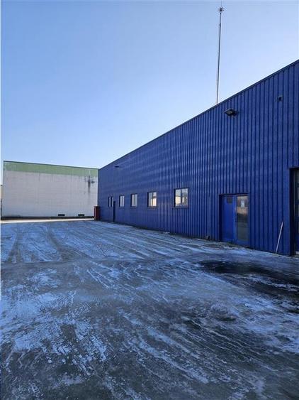 Spatiu Industrial - 1100 mp - Service Auto Complet Echipat - 8