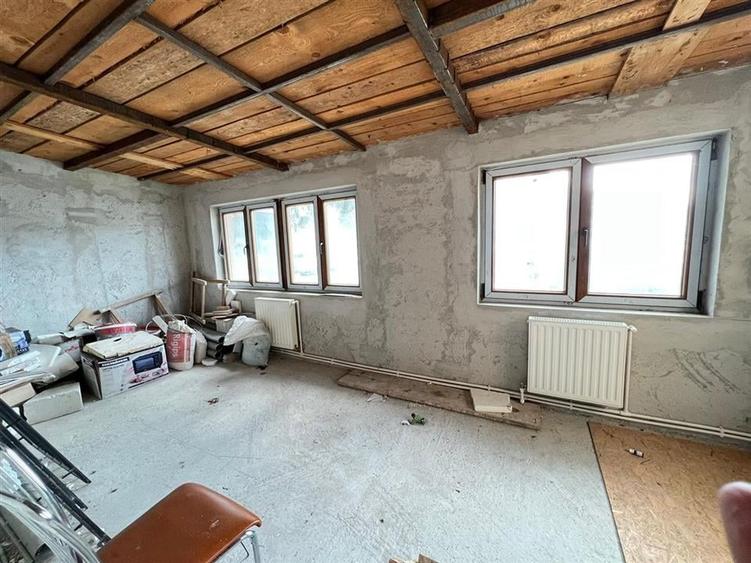 Apartament  3 camere + extindere zona Independentei - 17