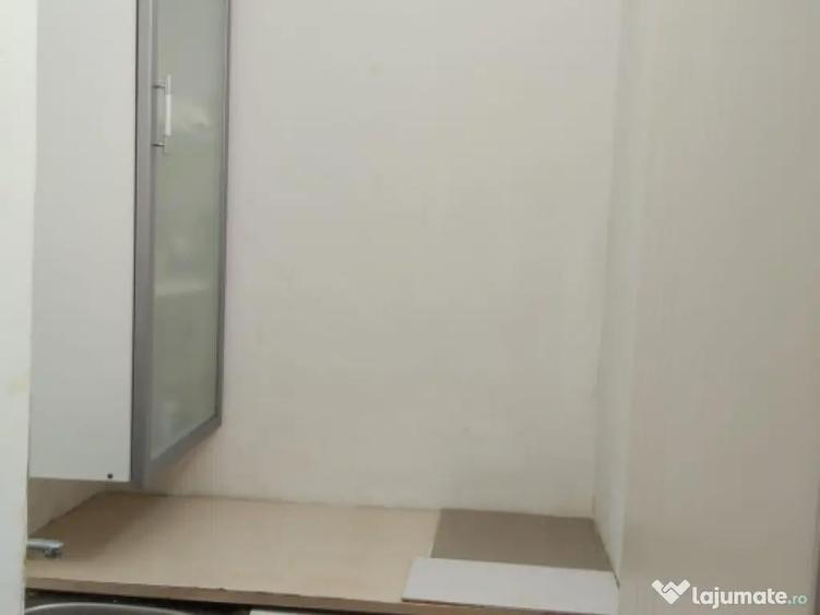 Garsoniera, 28 mp, Calea Bucuresti - 4
