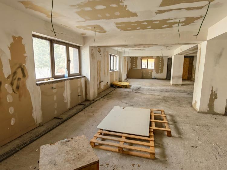 Spatiu comercial/birouri open space zona in plina dezvoltare - 7