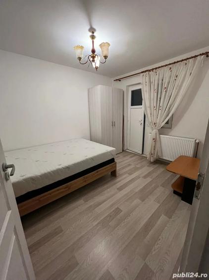 Inchiriez apartament cu trei camere - 1