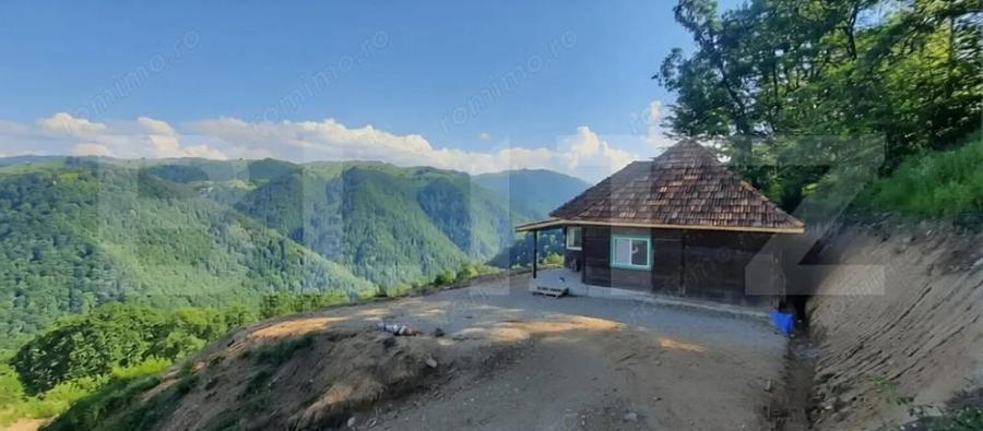 Cabana superba din barne de lemn, 64mp + 1000mp teren, zona montana ?ugag - 10