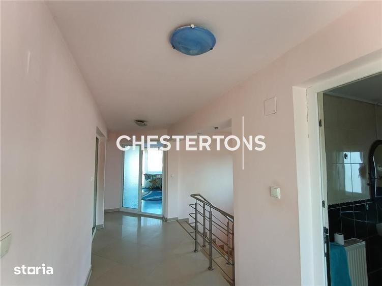 Casa deosebita cu etaj si mansarda plus anexa de 44mp si curte de pest - 6