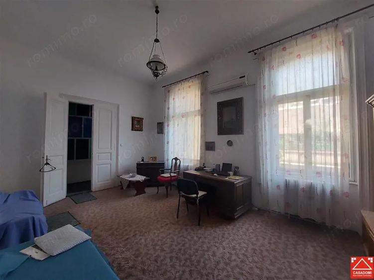 Apartament generos cu 3 camere, zona Metianu - 7