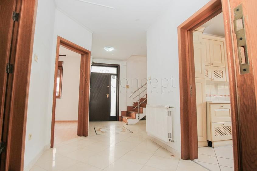 Vila nemobilata - Damaroaia | Bucurestii Noi | Comision 0% - 10