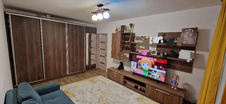 apartament 3 camere sector 4 - 10