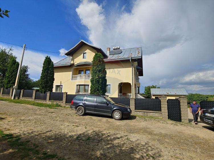Casa / Vila de vanzare cu teren intravilan 1200 mp-Zvoristea, Suceava - 6