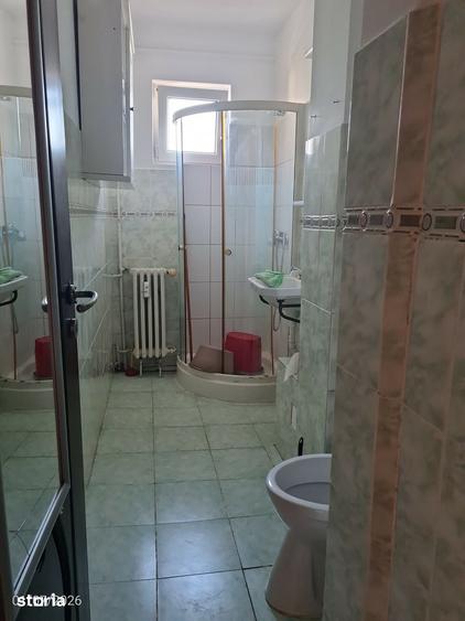 Apartament cu 2 camere nedecomandat în Central