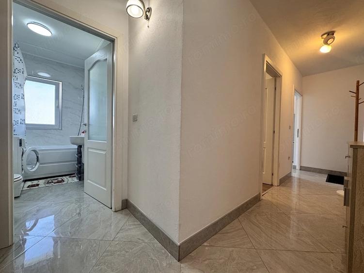 Garsonieră decomandată în Central