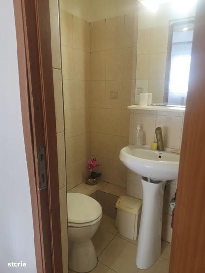 Apartament cu 2 camere semidecomandat în Națiunile Unite