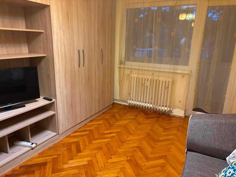 Apartament cu 2 camere decomandat în Tudor