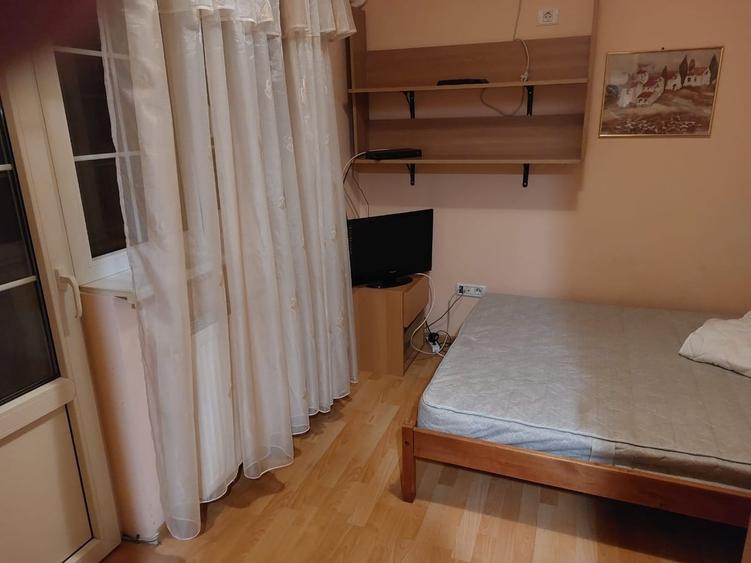 Garsonieră decomandată în Berceni