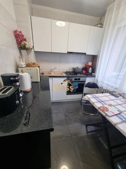 Apartament cu 3 camere decomandat, mobilat în Dâmbul Rotund