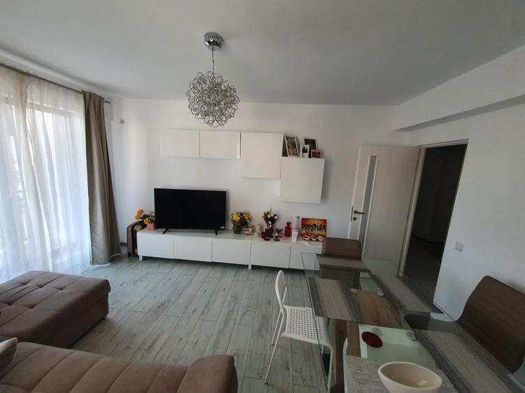 Apartament cu 2 camere decomandat în Bucureștii Noi