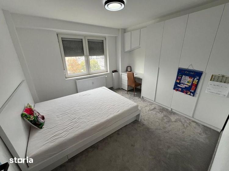 Apartament cu 4 camere decomandat în Centru Civic
