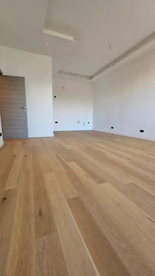 Apartament cu 2 camere decomandat în Floreasca