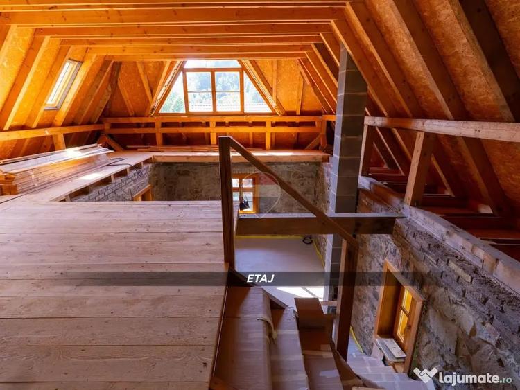Casă cu 4 camere cu Teren 242 Mp în Firiza