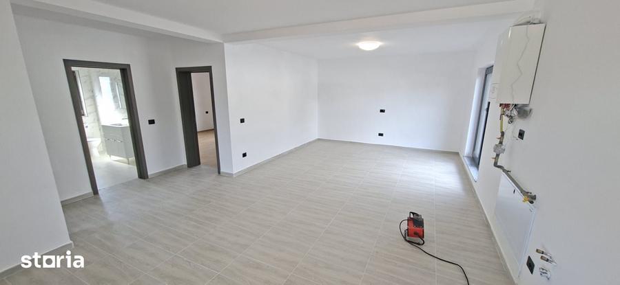 Casă cu 3 camere cu Teren 410 Mp în Șerbănești