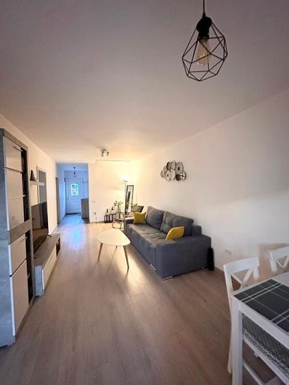 Duplex cu 3 camere cu Teren 300 Mp în Moșnița Nouă