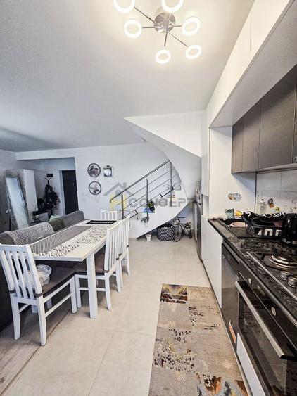 Casă individuală cu 3 camere cu Canalizare în Theodor Pallady