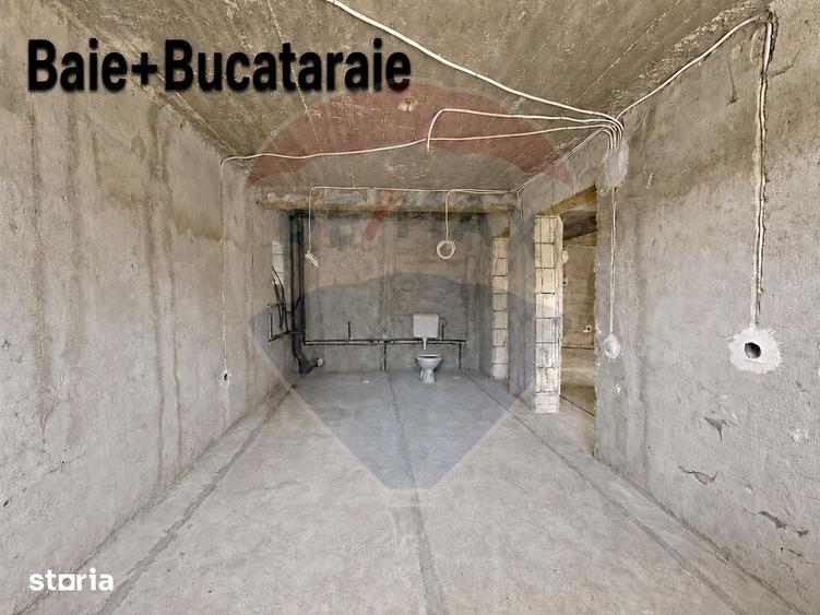 Casă cu 5 camere cu Teren 200 Mp în Poiana Țapului