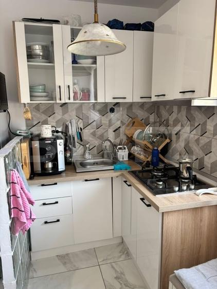 Apartament cu 2 camere decomandat, mobilat în Centrul Civic